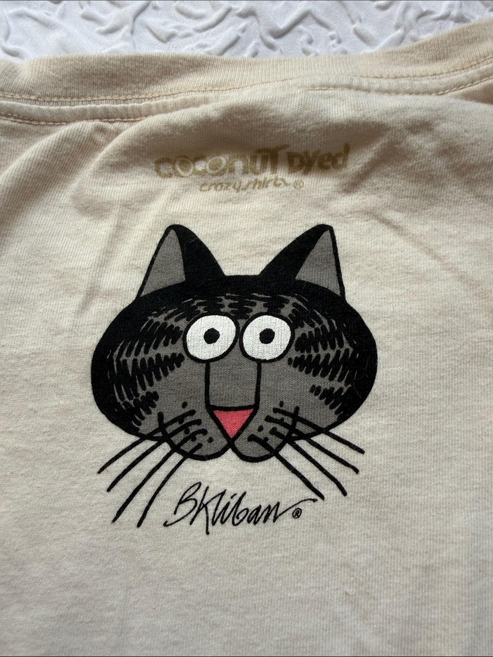 Cat Fish Graphic Long-Sleeve Tee - Cream - Crazy Shirts - Picture 10 of 10